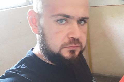 Mădălin s-a stins din viață la doar 39 de ani. Gorjeanul avea acasă o soție și fetița care îl așteptau: „Ne-ai lăsat singure și ai plecat de lângă noi”